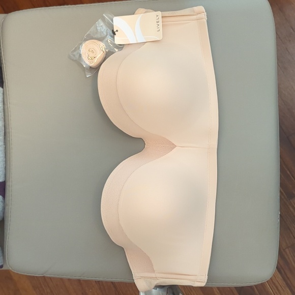 LIVELY No-Wire Strapless Bra, Size 36DDD, Toasted Almond - Picture 5 of 10